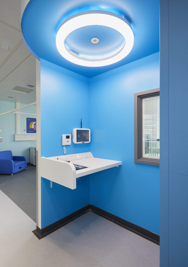 St Thomas Hospital - Snow Fox Ward - Refurbishment - Remodelling - Paediatic - Healthcare - Wilson Mason - 11