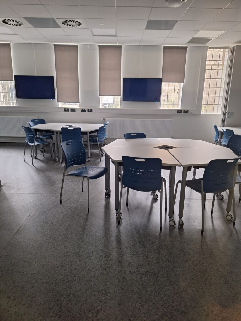Stopford Building - Laboratories - Refurbishment - Complex - Pharmaceutical - Skills suites - Workplace - Offices - Science - Research - Teaching - The University of Manchester - Manchester - Wilson Mason - 3
