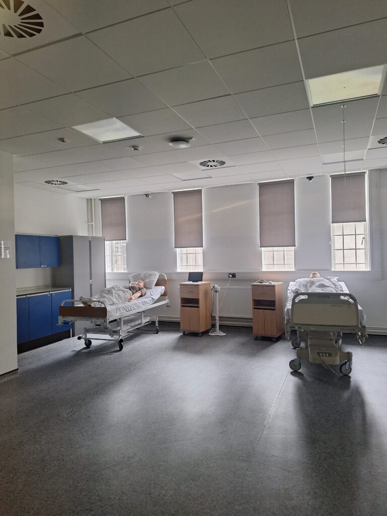 Stopford Building - Laboratories - Refurbishment - Complex - Pharmaceutical - Skills suites - Workplace - Offices - Science - Research - Teaching - The University of Manchester - Manchester - Wilson Mason - 2