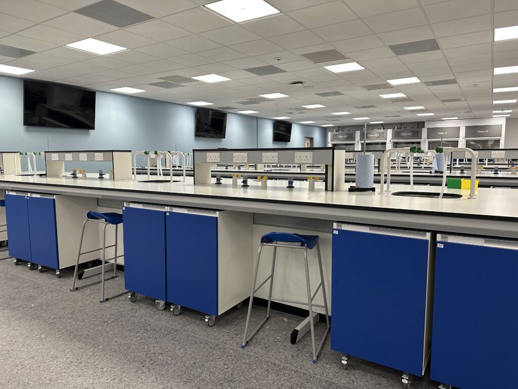 Stopford Building - Laboratories - Refurbishment - Complex - Pharmaceutical - Skills suites - Workplace - Offices - Science - Research - Teaching - The University of Manchester - Manchester - Wilson Mason - 17